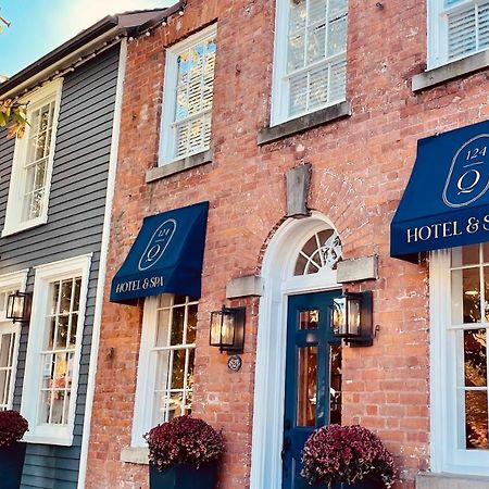 124 On Queen Hotel & Spa Niagara-on-the-Lake Exterior photo The Spa at 61