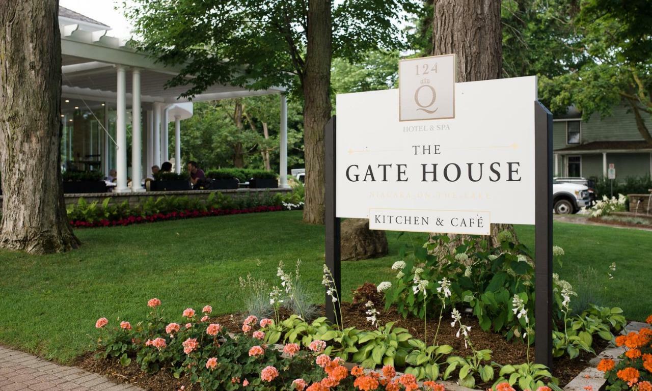 124 On Queen Hotel & Spa Niagara-on-the-Lake Exterior photo The Gate House